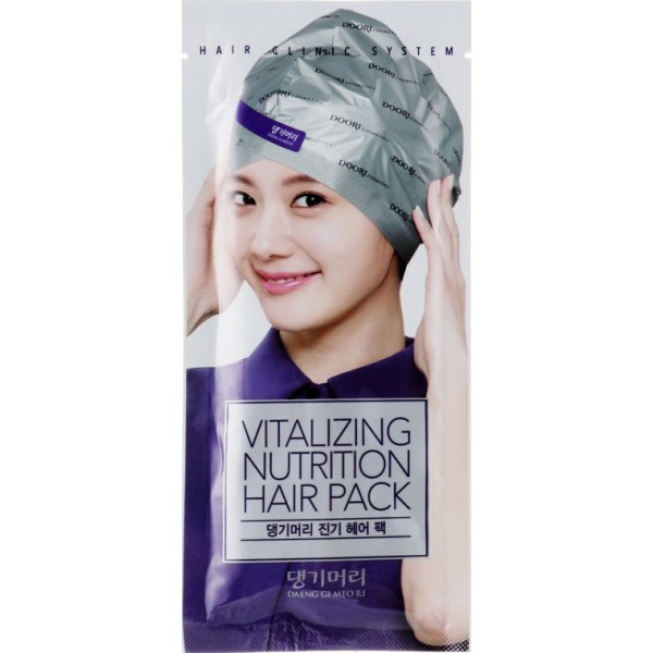 

Восстанавливающая маска-шапка для волос Daeng Gi Meo Ri Vitalizing Hair Cap 35 мл (8807779088732)