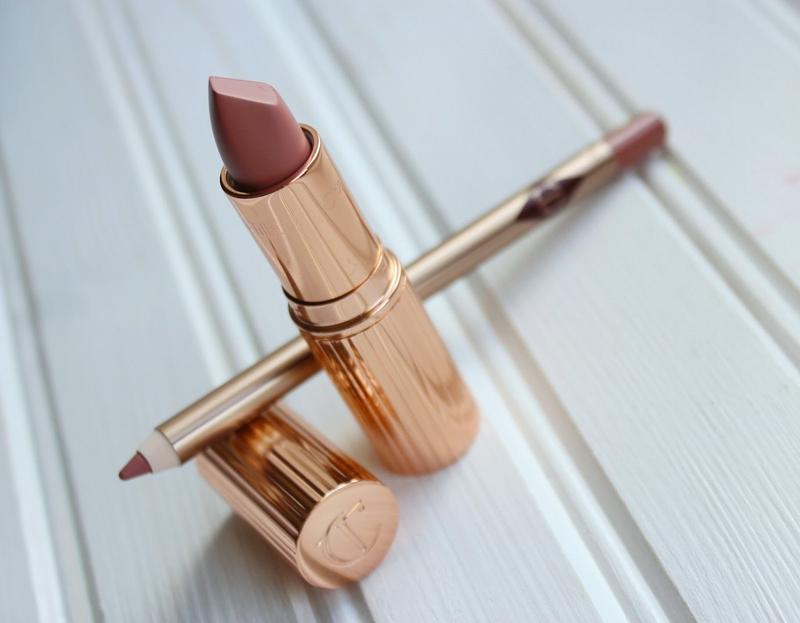 

Набір для губ від Charlotte tilbury Pillow talk помада 3.5 г та карандаш 0.8 г