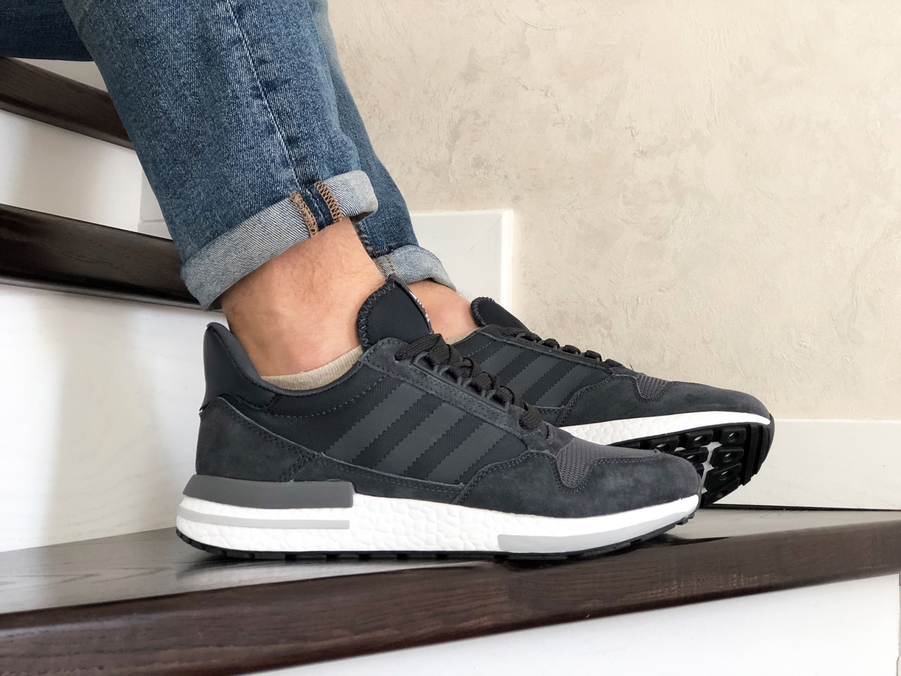 

Мужские кроссовки Adidas ZX 500 Rm,серые с белым (FD)