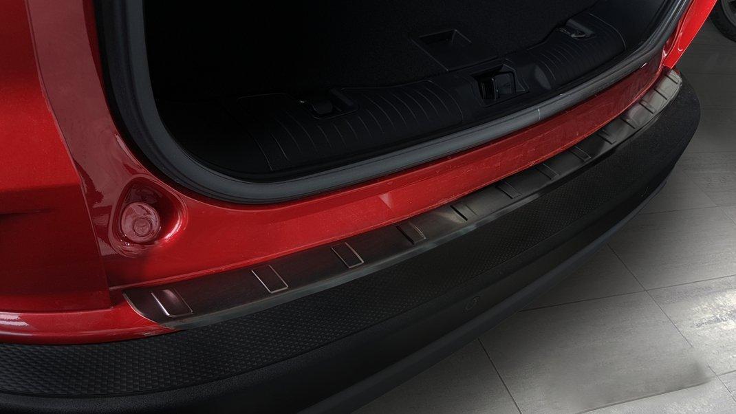 Защитная накладка на задний бампер для Ford Kuga Mk3 2020+ /черная нерж.сталь/, фото 2