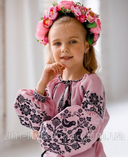 розовое платье вышиванка для девочки
