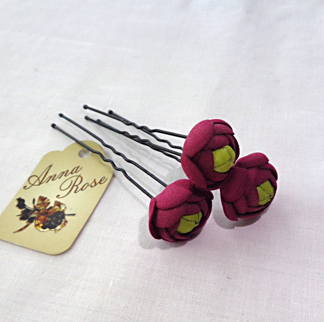 Шпильки для волосся з квітами ручної роботи "Ранункулюс Бордовий"-купити-в інтернет-магазині AnnaRose