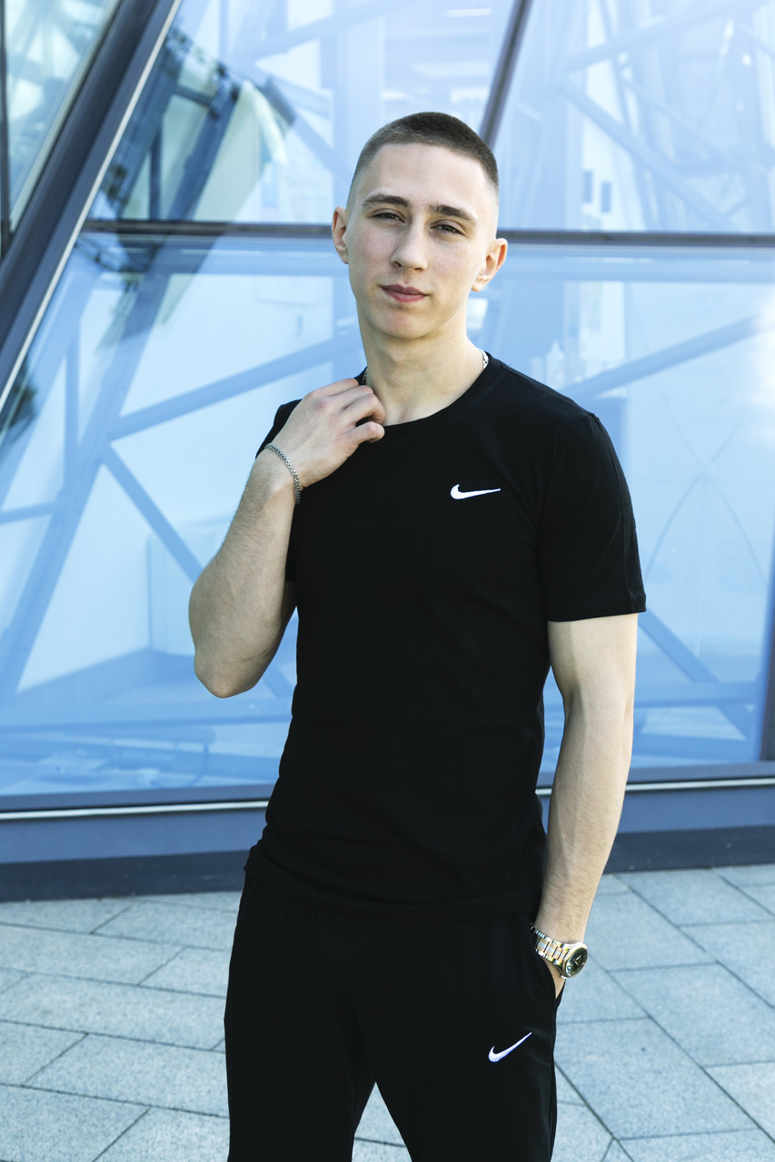 

Футболка мужская спортивная Nike CL летняя черная | Мужская футболка на лето Найк ТОП качества