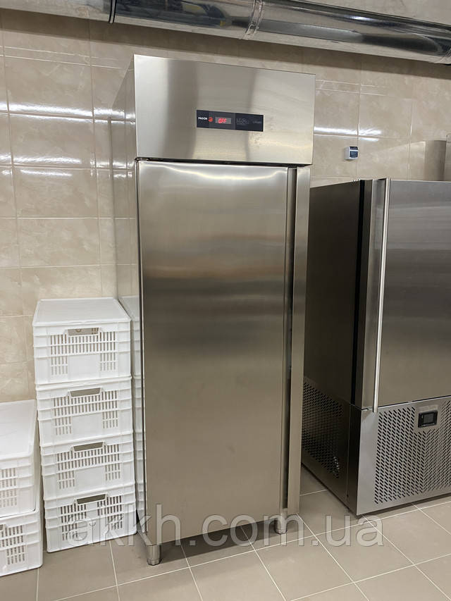 Фото Холодильный профессиональный шкаф FAGOR NEO CONCEPT AFP-801 на 700 литров