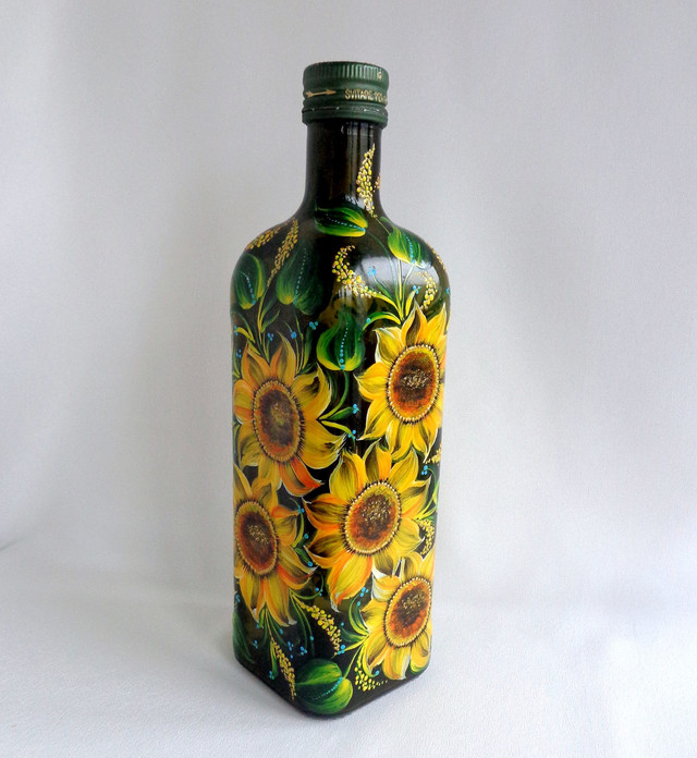  Декоративна зелена пляшка з авторським розписом "Соняшники жовті" -купити-в інтернет-магазині AnnaRose