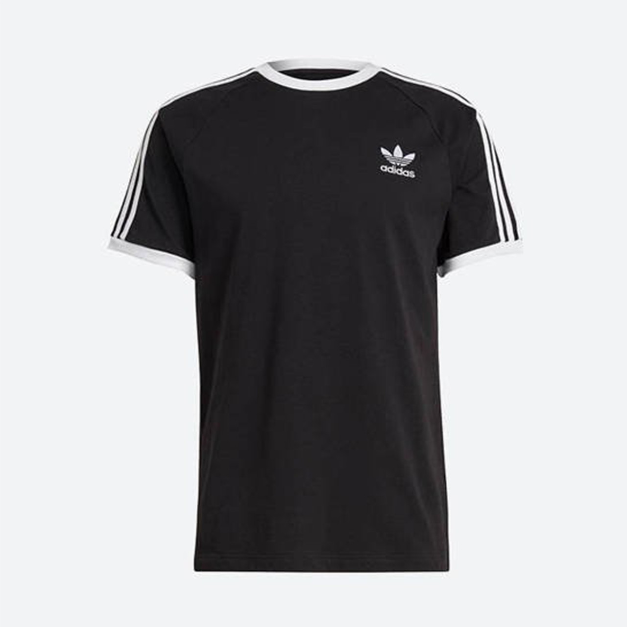 

Футболка Adidas чёрная