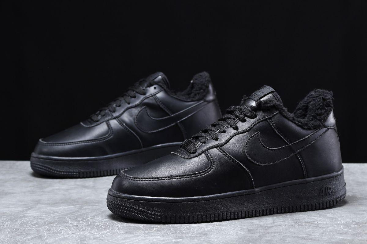 

Зимние мужские кроссовки Nike Air Force 1 (найк аир форс) черные, кожаные. ▼▼ЧИТАЙТЕ ОПИСАНИЕ▼▼, Черный