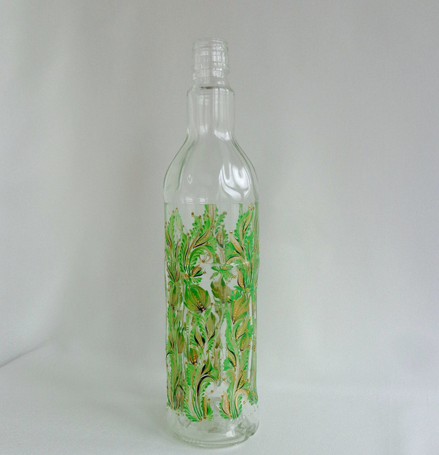  Декоративна прозора інтер'єрна пляшка з авторським розписом "Зелений бігунок"-купити-в інтернет-магазині AnnaRose