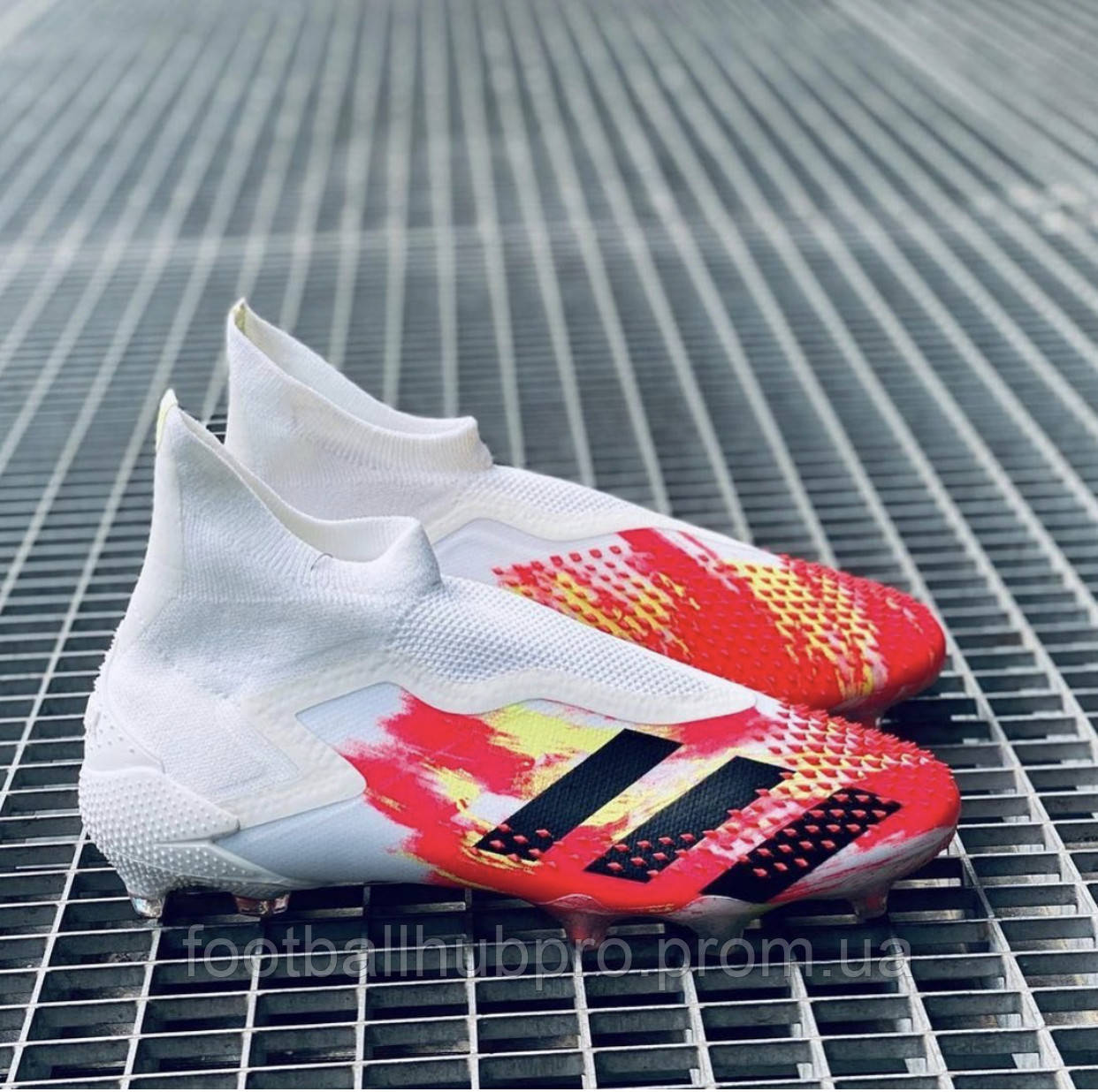 

Футбольные Бутсы ADIDAS PREDATOR MUTATOR FG WHITE ORANGE 45(29 см)