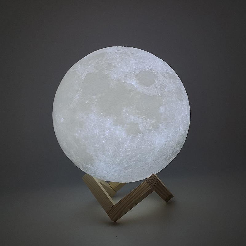 

Большой настольный светильник с пультом на аккумуляторе 18 см Magic 3D Moon Light RGB Луна