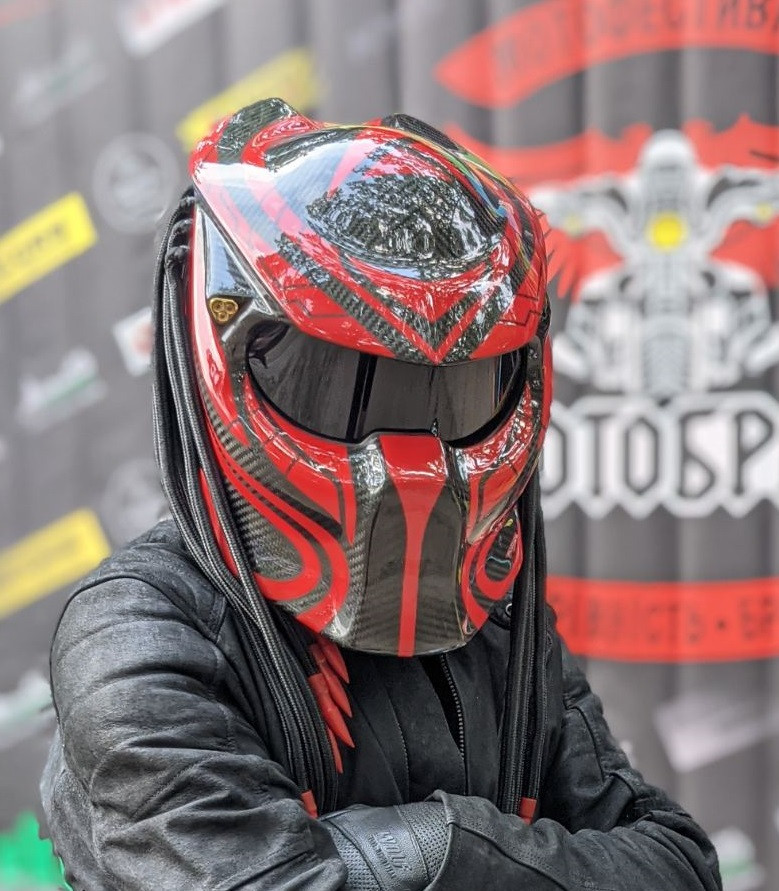 Шлем для мотоцикла, мотошлем Хищник PREDATOR Carbon размер XL Red, цена  13999 грн - Prom.ua (ID#1456980700)