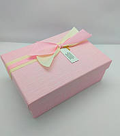 Розовая подарочная коробка прямоугольная маленькая 17.5 х 12 х 6.5 см