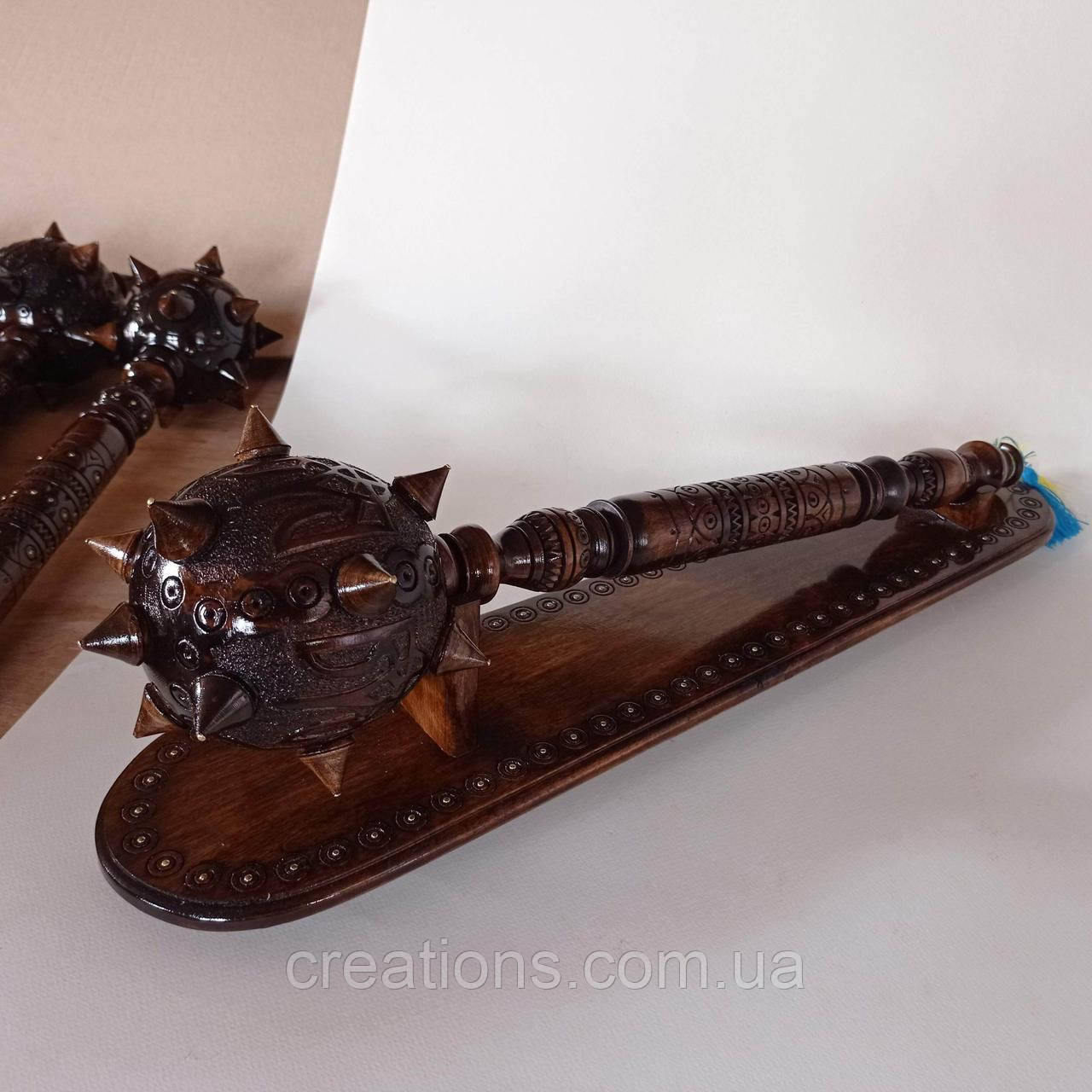 Деревянная резная булава с подставкой 56 см., подарок, сувенир, ручная работа