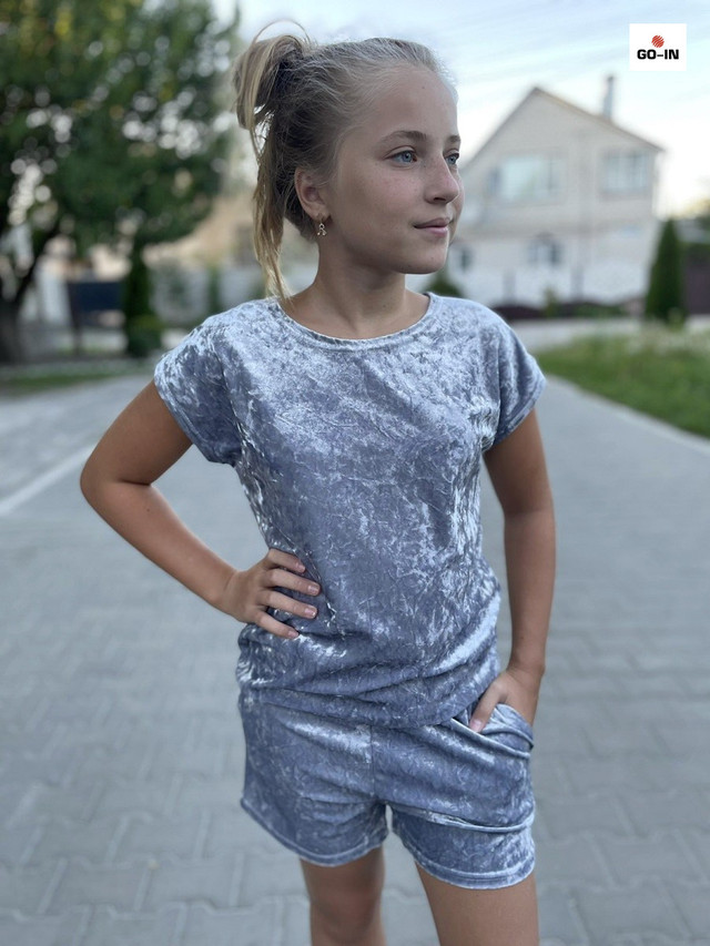 Пижама детская велюровая летняя футболка с шортами р.38-42