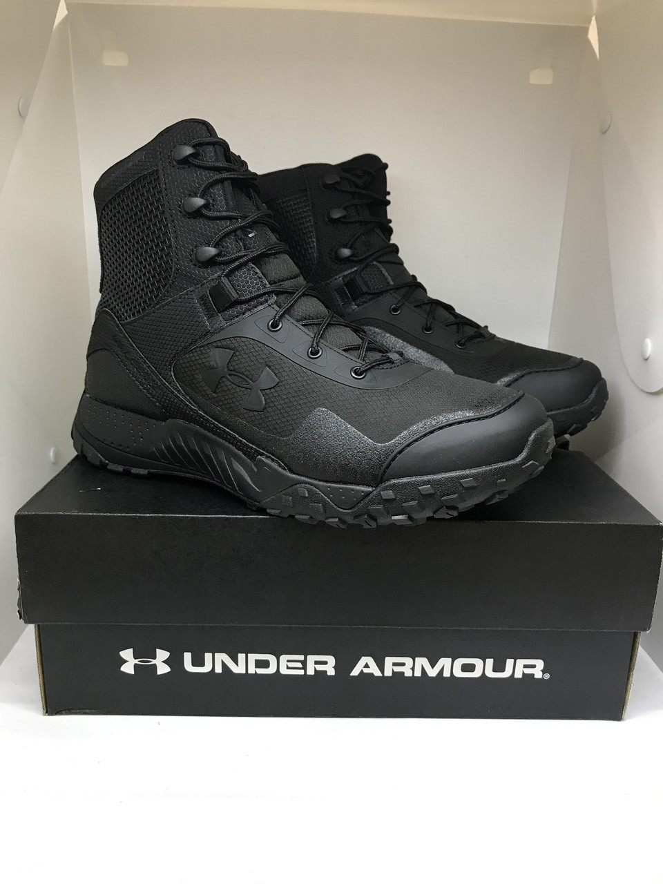 

Ботинки мужские Under Armour UA Valsetz 1.5 3021034-001