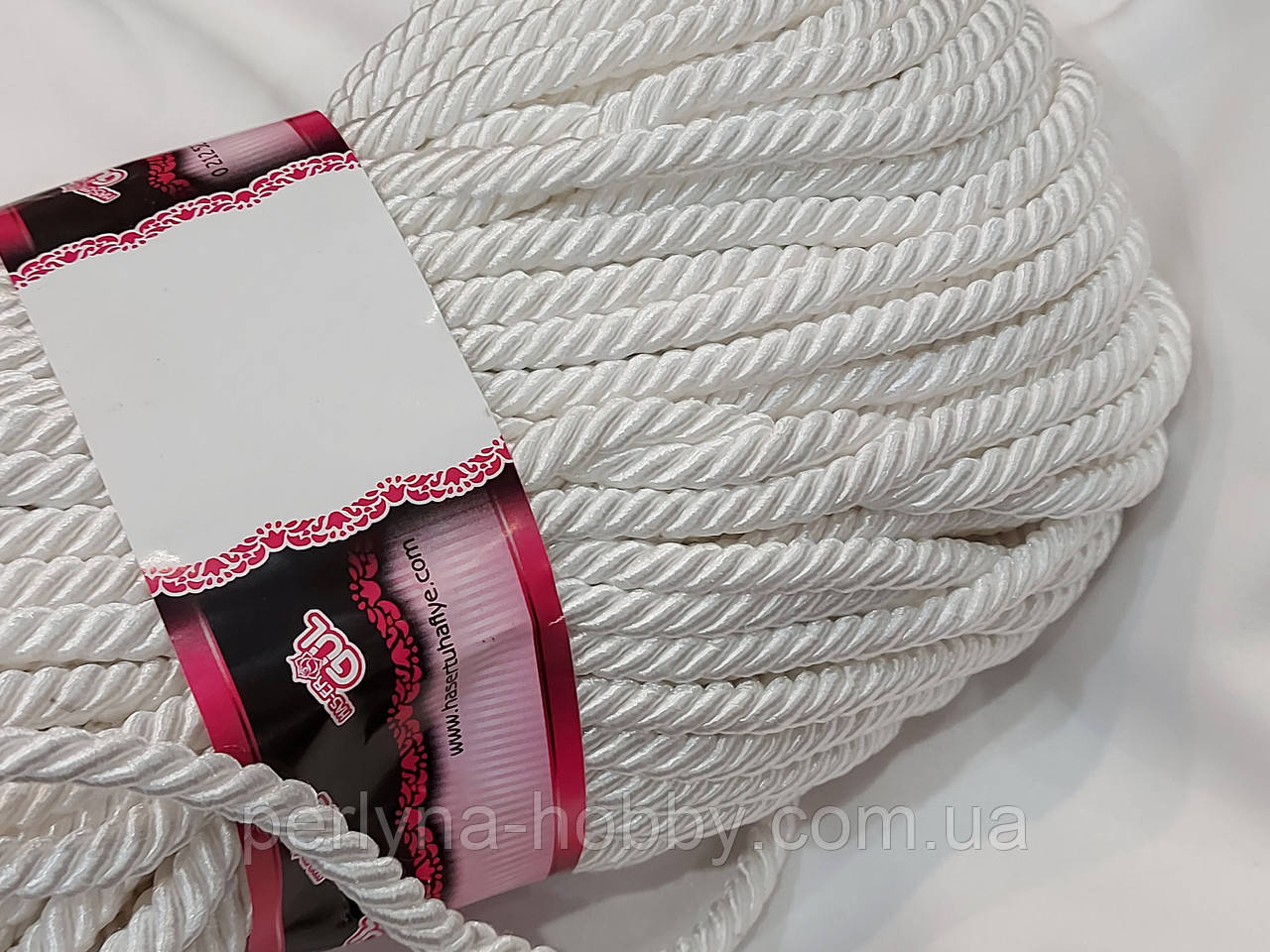Шнур декоративный текстильный витой мебельный 6-7 мм. Белый. Шнур кручений Туреччина . Ціна за 1 метр