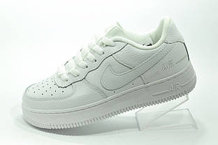 Белые кроссовки Nike Air Force 1 женские (Найк Аир Форс)