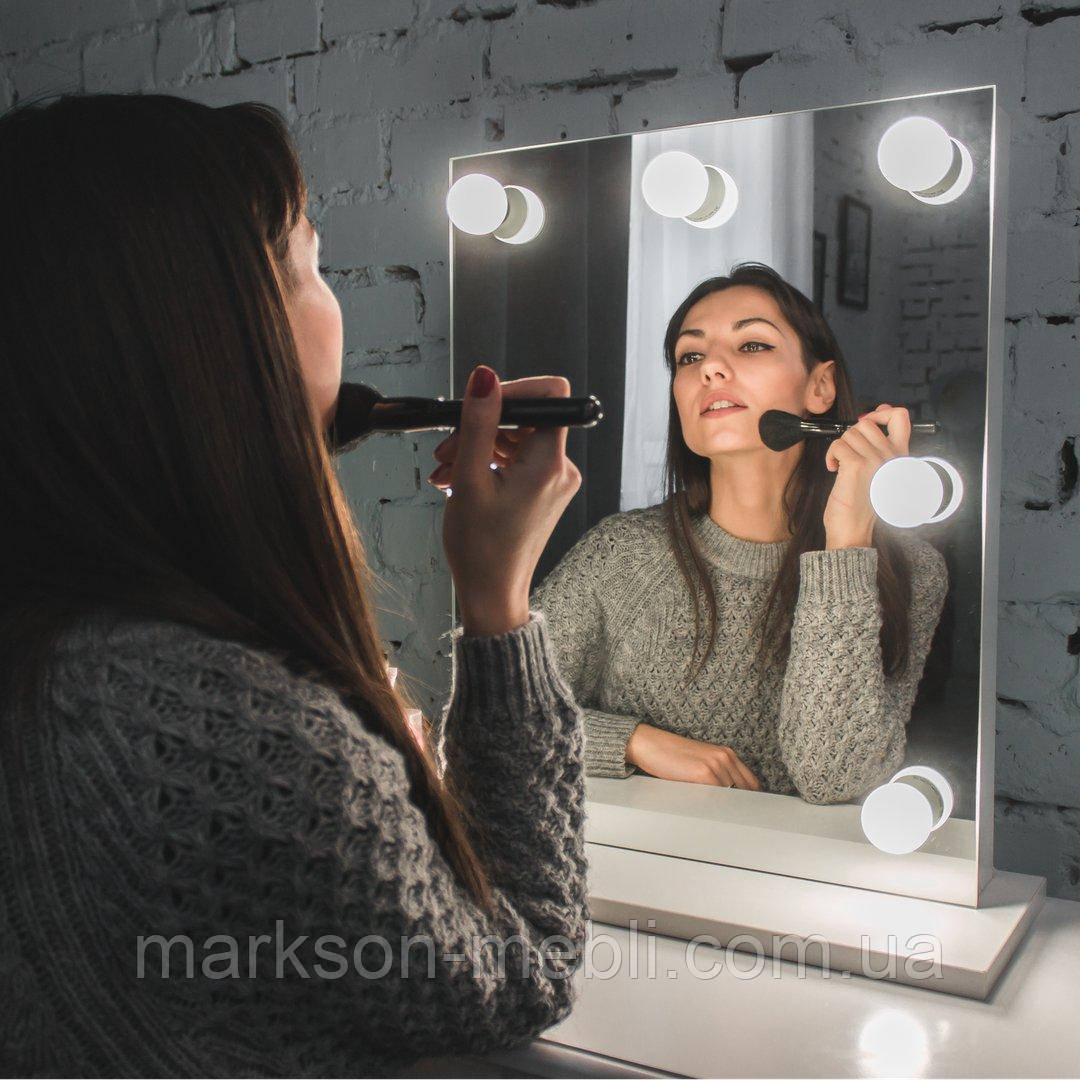 Настольное зеркало для макияжа без рамы