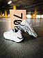 Мужские кроссовки Adidas Yeezy 700 Salt Grey (светло серые) К2741 удобные мягкие кроссы, фото 4