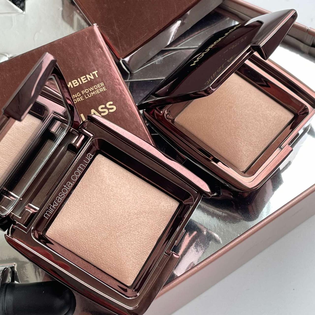 

Пудра для лица Hourglass Ambient Lighting Powder Dim Light 1.3g