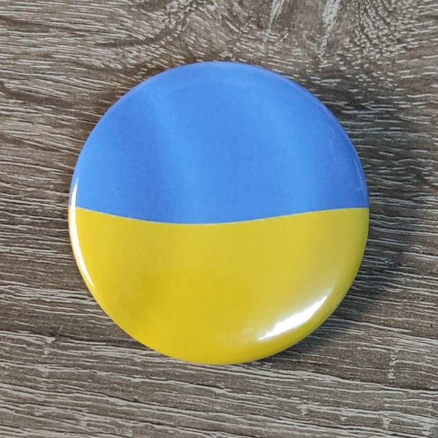 Значок сувенирный Символика Украины