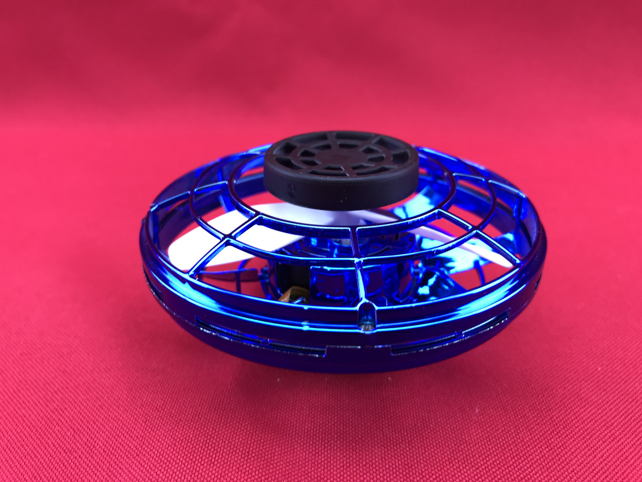 

Летающий спинер на аккумуляторе Fly Spinner ptw-008 с LED подсветкой