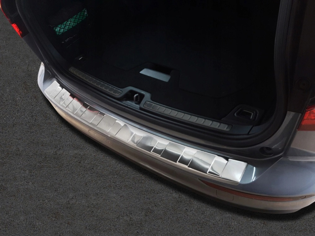 Защитная накладка на задний бампер для Volvo V60 / V60 Cross Country 7.2018+ /нерж.сталь/, фото 6