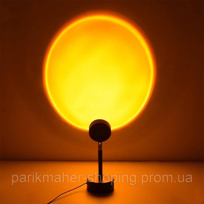 

Мощная светодиодная лампа-торшер с эффектом солнечного свечения Sunset Lamp Чёрная, Черный