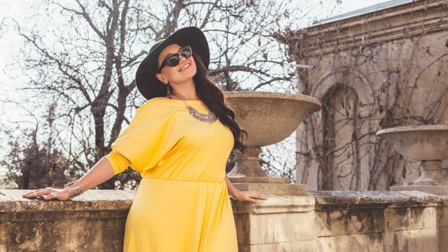 жіночий одяг розміру + жіночий одяг розміру +