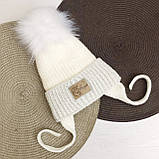Теплая зимняя детская шапка с флисовой подкладкой и помпоном на девочку 1, 2, 3, 4 года белая молочная - серая, фото 7