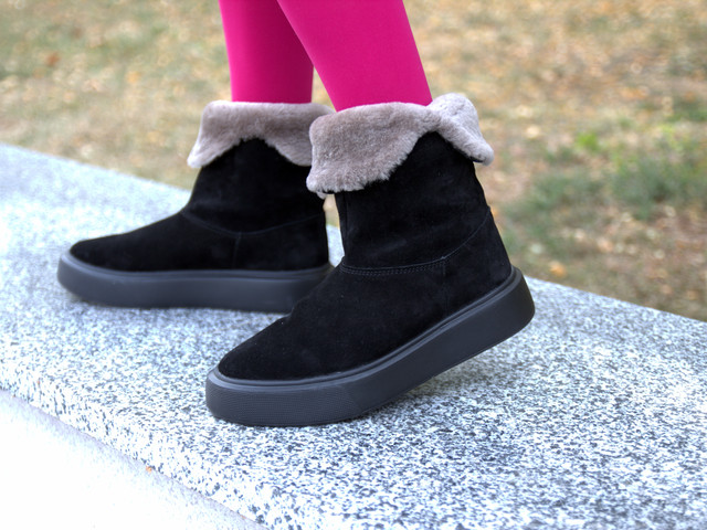Угги женские черные замшевые ботинки зимняя теплая обувь COSMO Shoes Freedom Black Vel