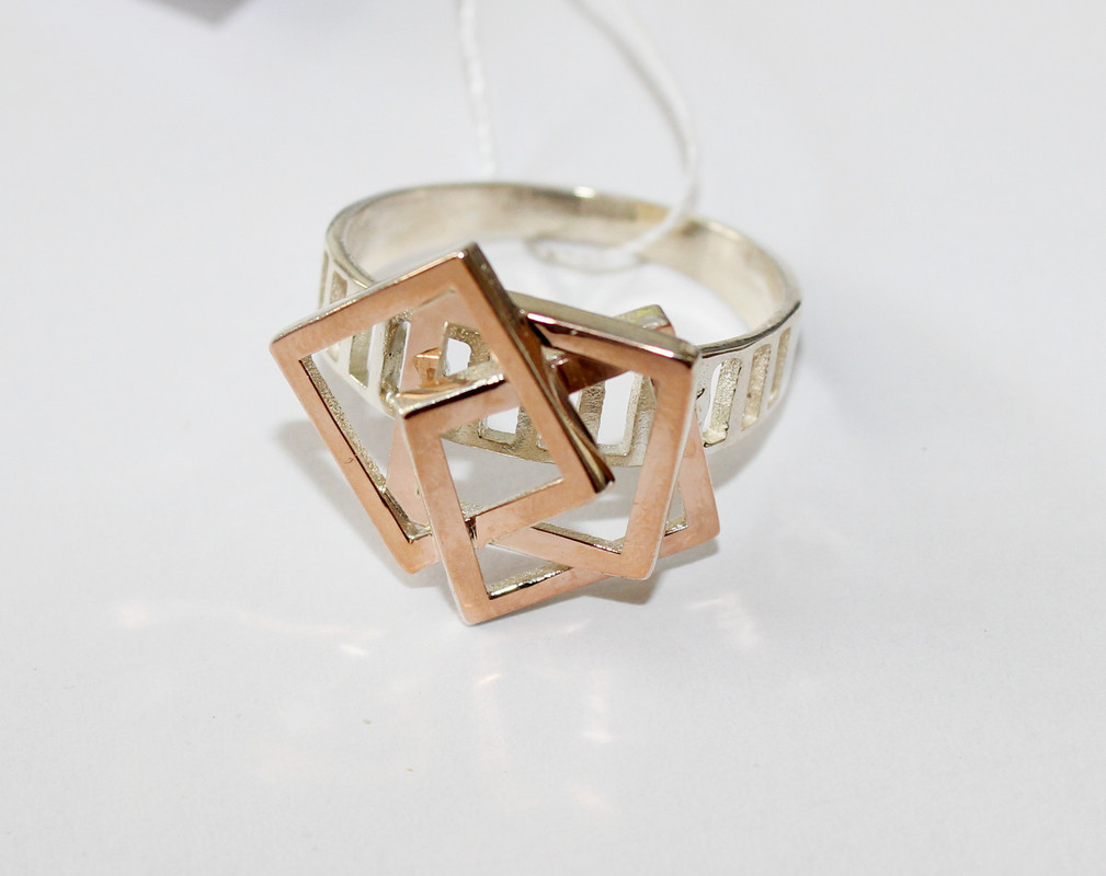 Серебряное кольцо объемной формы Мокко