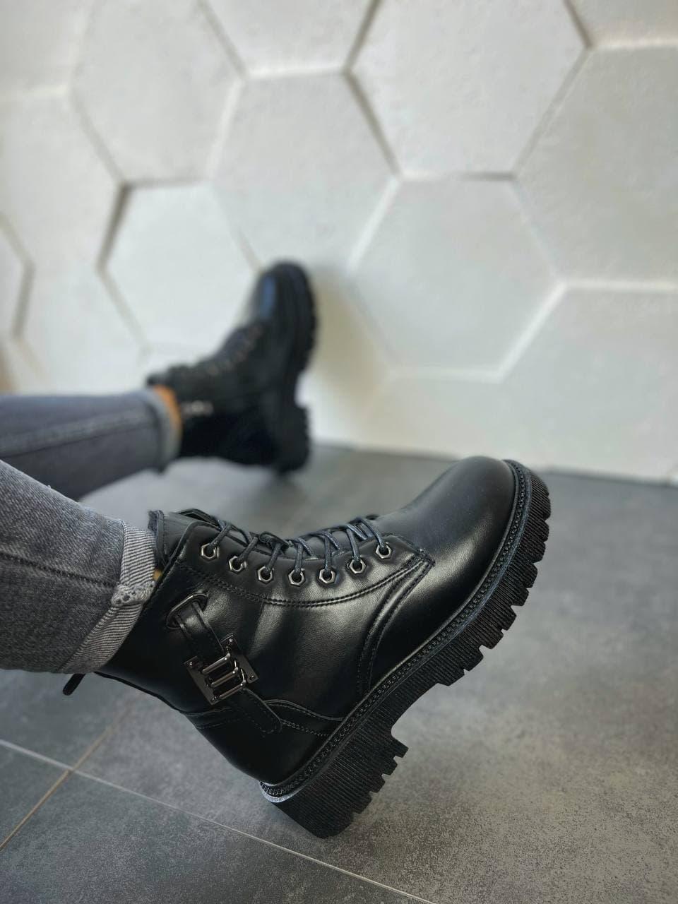 

Стильные женские зимние ботинки 40, Черный