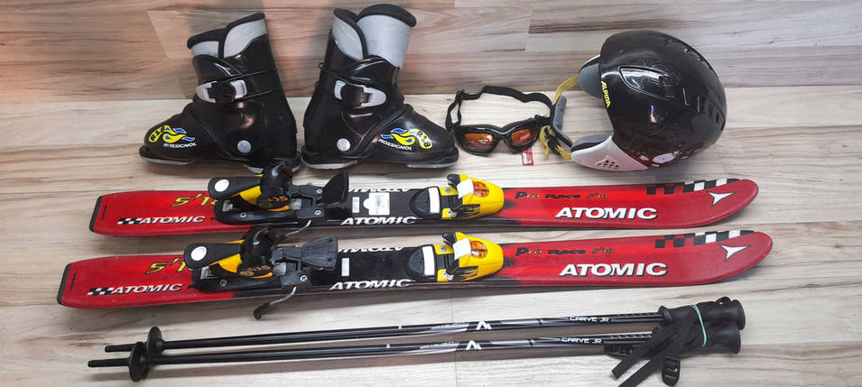 Комплект ATOMIC лыжи 100 см, сапоги 21 см - размер 32.5, шлем, палки, очки домовичок тулс, фото 2