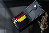 Шкіряне чоловіче портмоне на кнопці в лаконічному стилі MANAGER чорне, фото 4