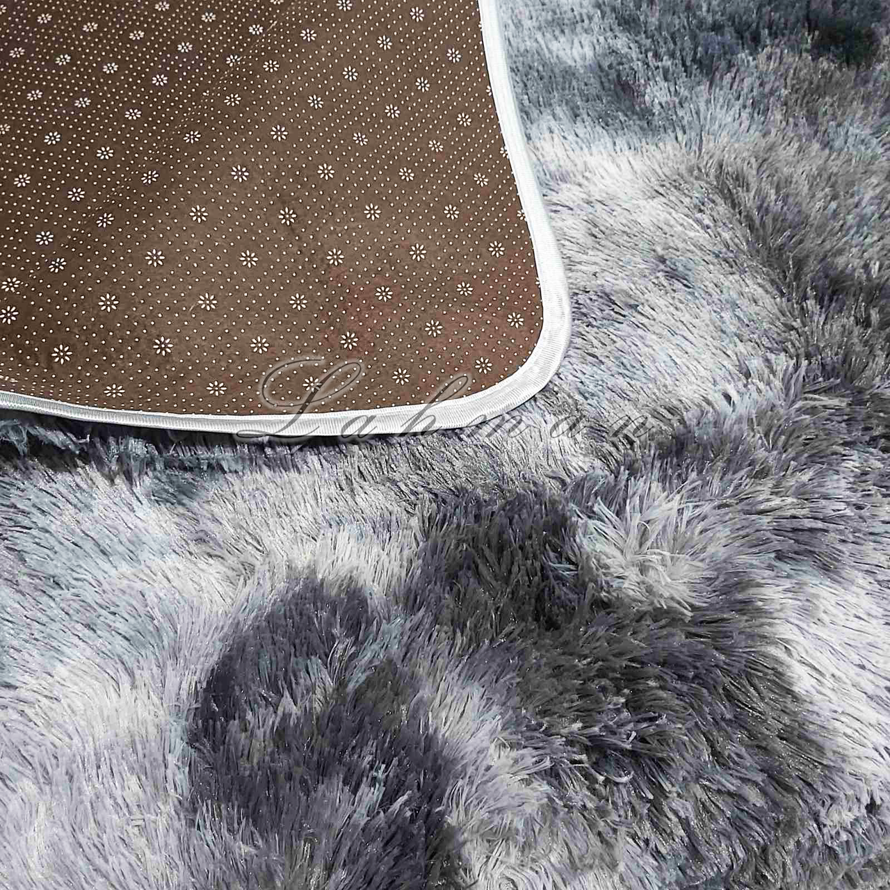 

Пушистый коврик с длинным ворсом | Ворсистый ковер в размере 200х230 см. | Ковер серый