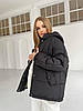 Чорна тепла зимова куртка оверсайз на блискавці і кнопках з глибоким капюшоном (р. 42-52) 7201712