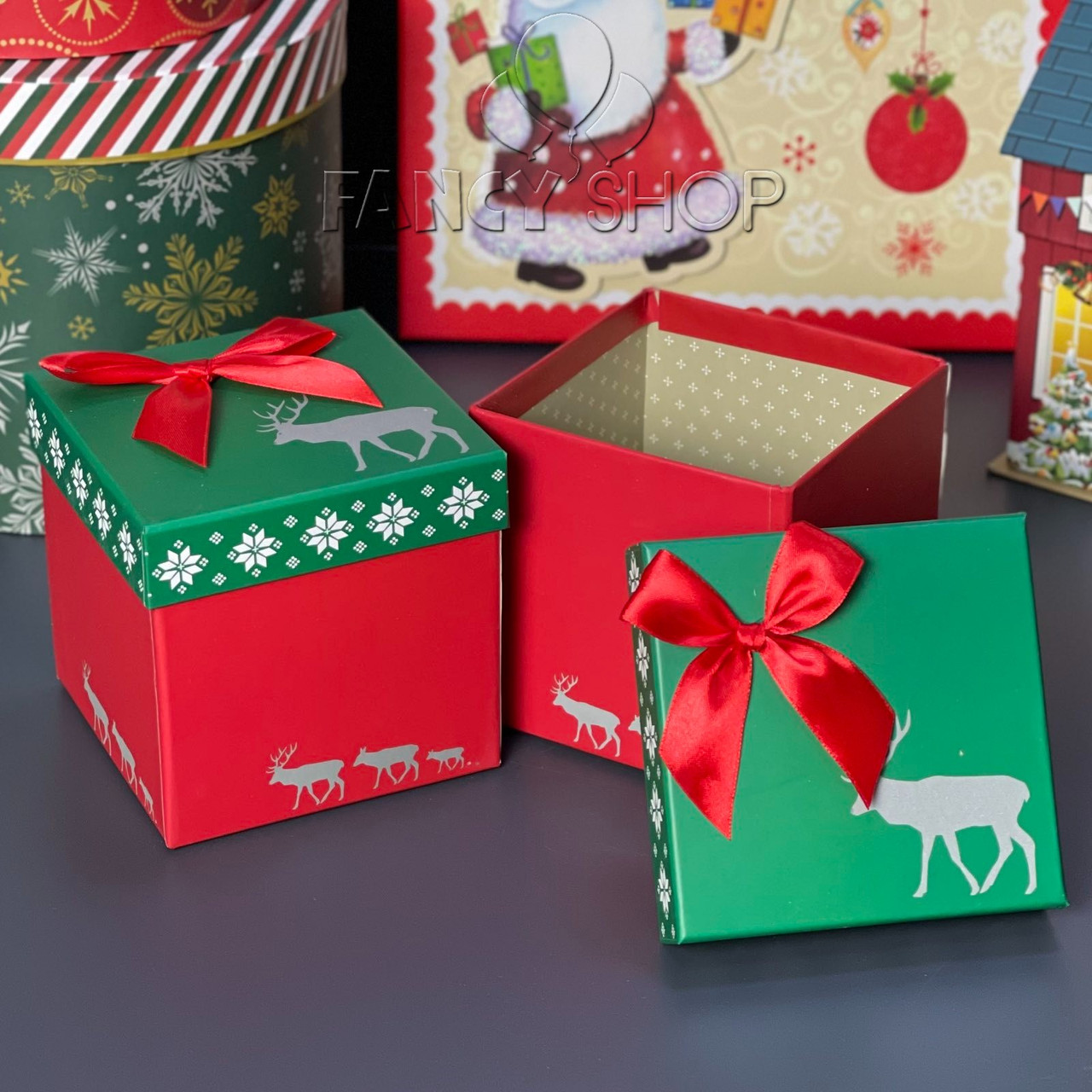 Коробка подарункова куб новорічна з зеленою кришкою "Олень"