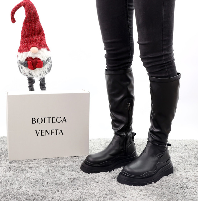 Зимние кожаные высокие сапоги Bottega VenetaTriple Black  фото