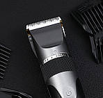 Тример акумуляторний для стрижки волосся і бороди з насадками DS-C1082. Триммер для бороди чорний 1200 мАгод, фото 6