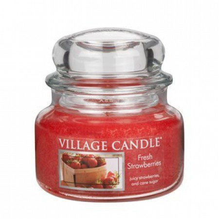 Аромасвеча Свежая клубника 105 часов горения Village Candle