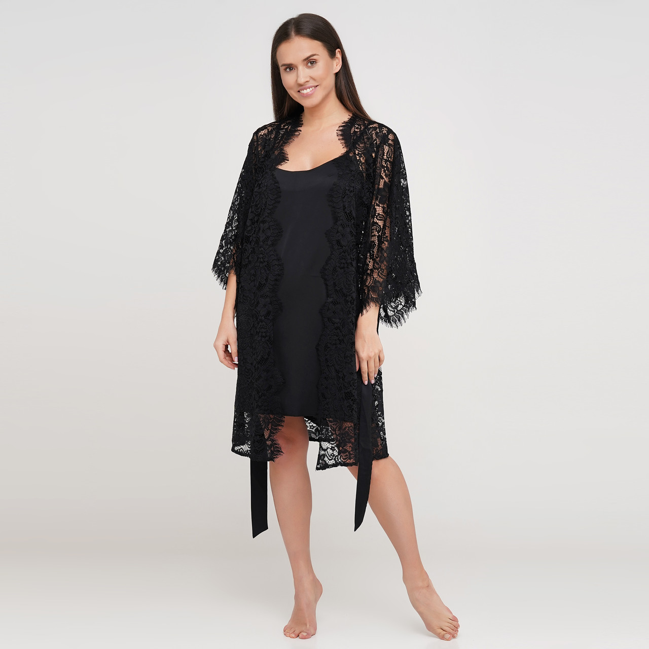 Жіночий комплект Dobra Rich нічна сорочка Kotlas халат Miami з мереживної тканини шантильї чорний 3XL (005SAG