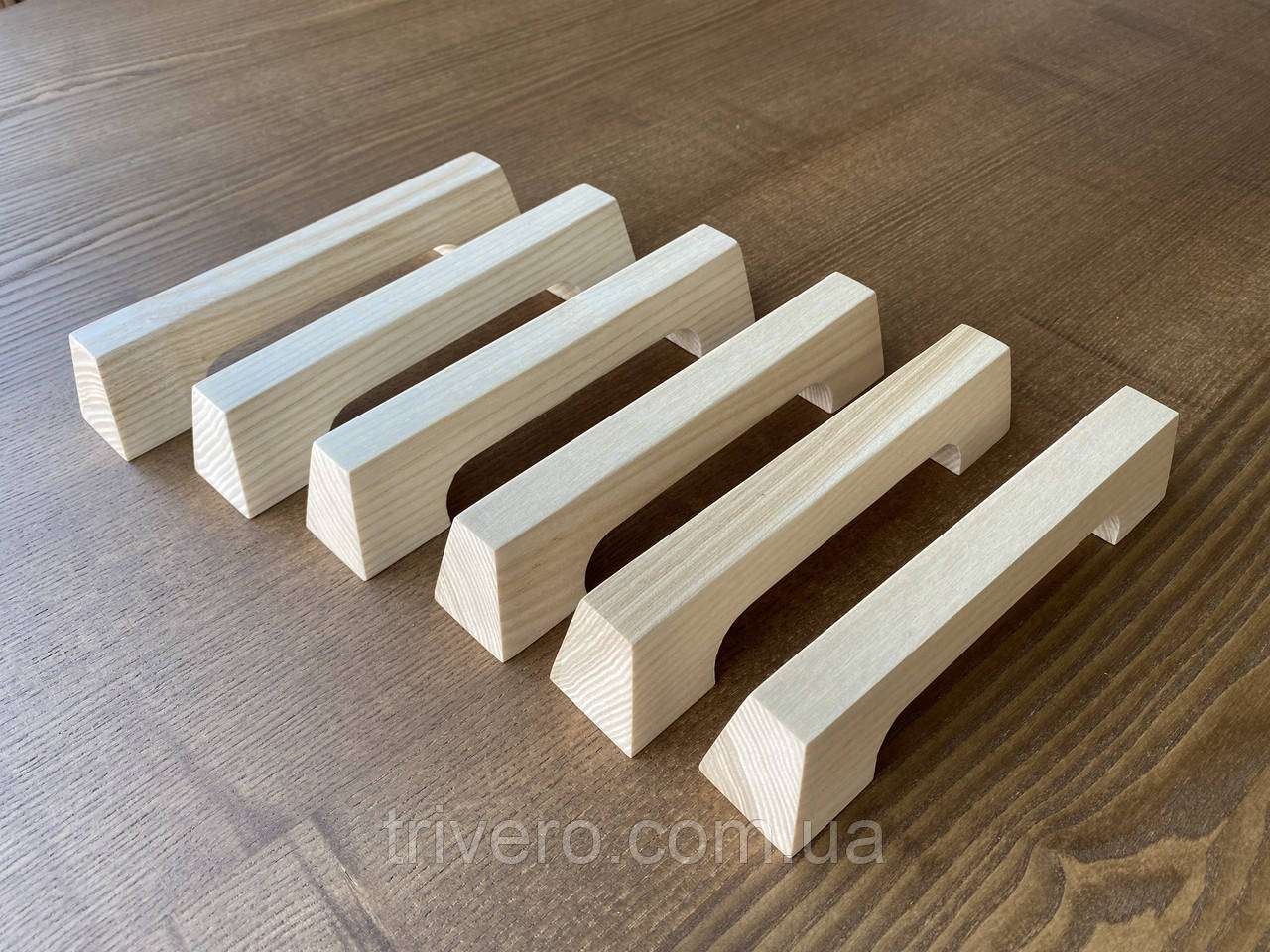 Меблеві ручки дерев'яні (Скоба широка) / ЯСЕН 200 мм