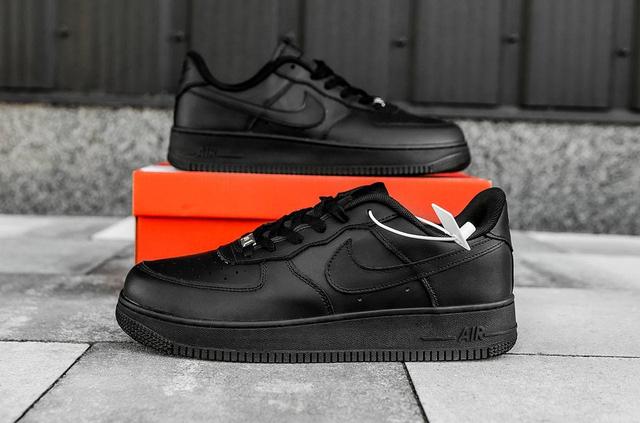 Air force 1 hot sale triple black low