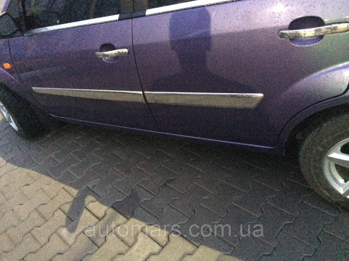 

Накладки на молдинг Ford Fiesta (2006-2008) 4 шт.