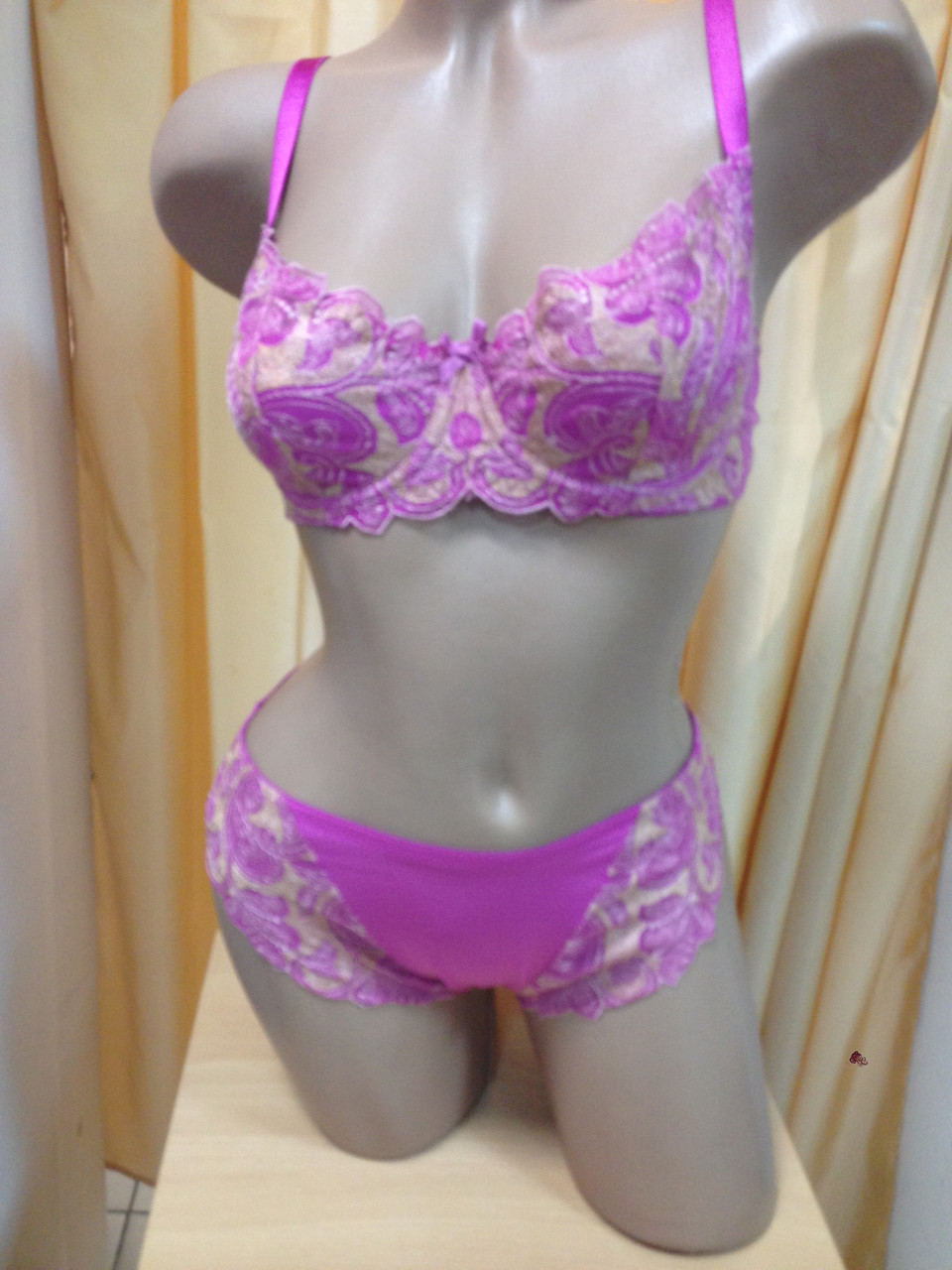 

Комплект нижнего белья Алюр 316 85D/XL, Разные цвета