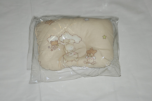 Ортопедическая подушка для новорожденных 