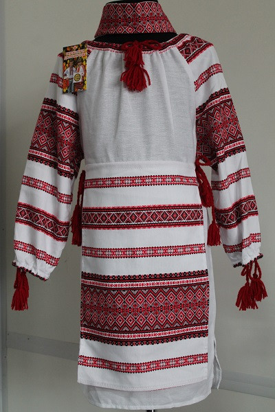 

Вишита сукня для дівчинки Veronika Гуцулка орнамент червоний 98