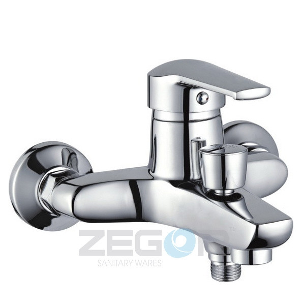Смеситель для ванны Zegor Z33-SWZ3-A182