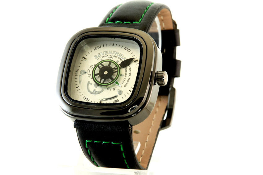 

Женские часы Sevenfriday